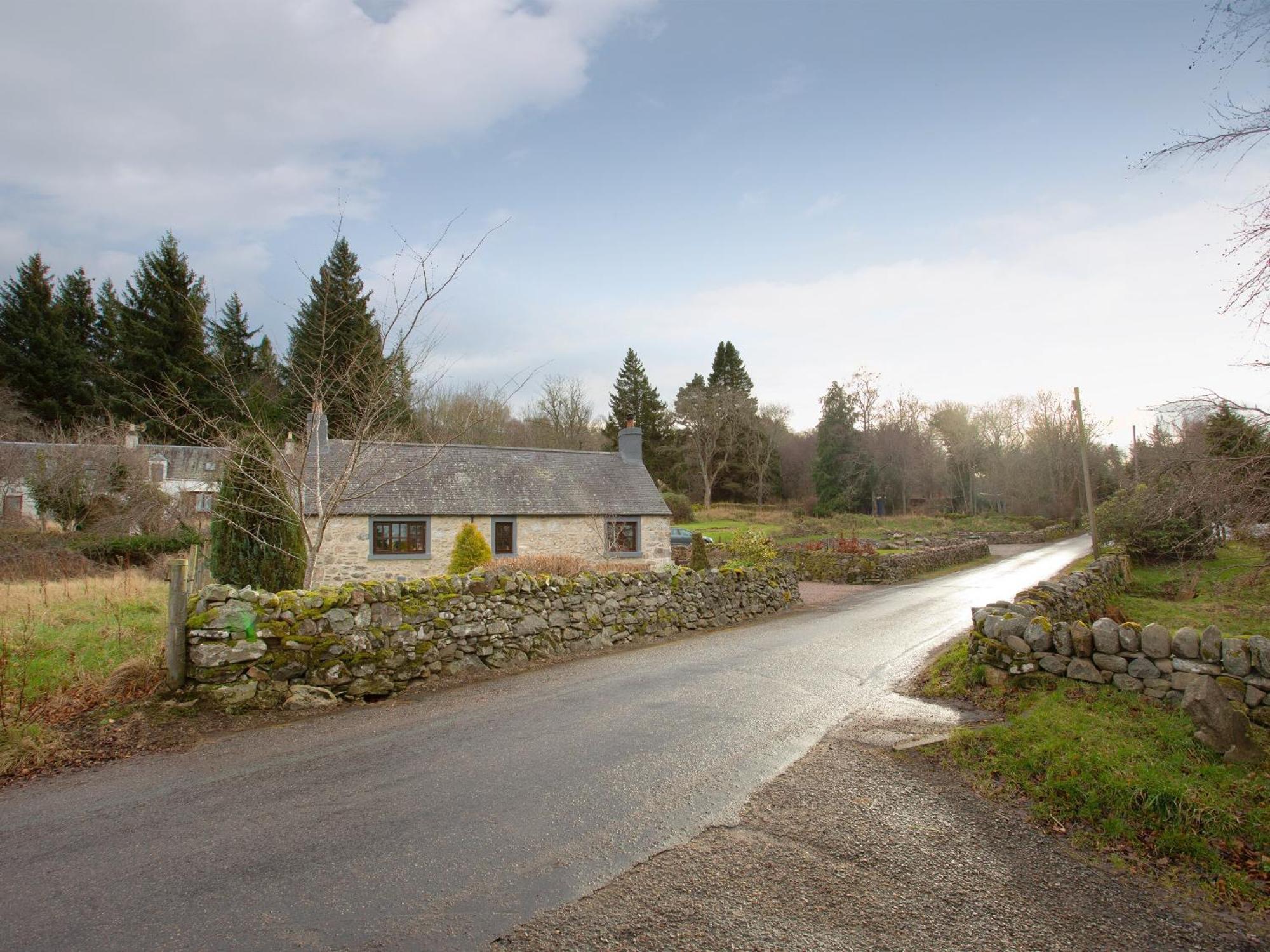 Craigellachie Cottage Croy Extérieur photo